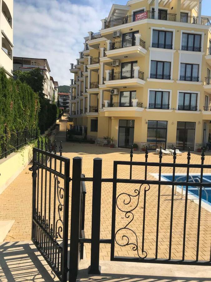 Horizon Katrina Apartments - Sea Line & Beach Access 圣弗拉斯 外观 照片